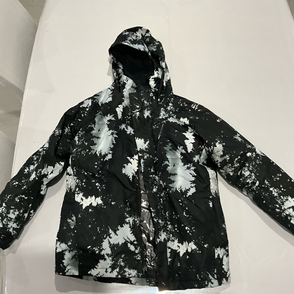 Columbia boys interchange ski jacket 10/12